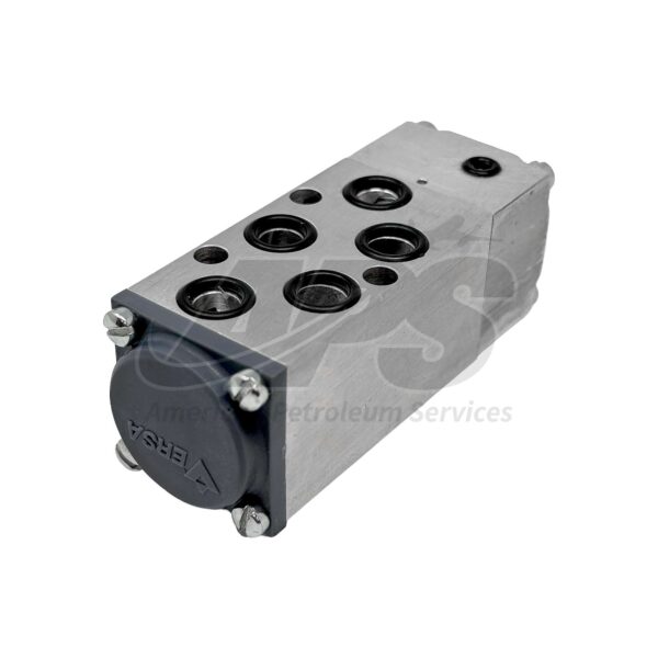 4-WAY VERSA VALVE (1/4", SINGLE PILOT, SPRING RETURN, TWO-POSITION)